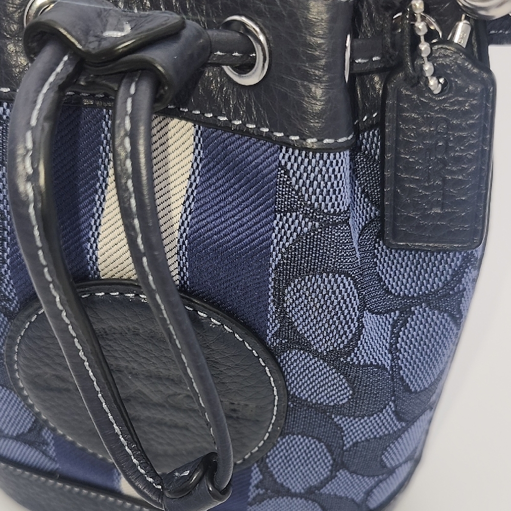 Coach Signature Drawstring Bucket Bag in Navy - Picture 7 of 7